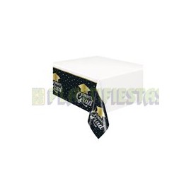 Mantel Grad stars & birretes 54"x 84" 1 pz